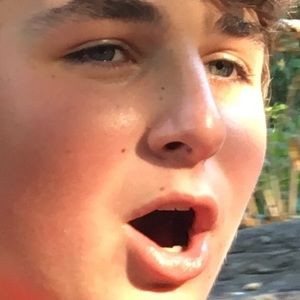 Meet your Posher, Carter